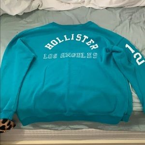 Hollister Women’s Hoodless Sweatshirt